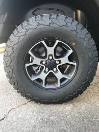 Jeep Wrangler JL Rubicon Wheels / BFG AT / TPMS images