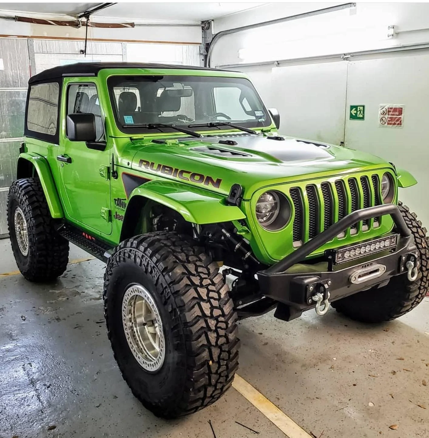 Jeep Wrangler JL 2 Door Mojito Rubi Screenshot_20190917-165830_Instagram