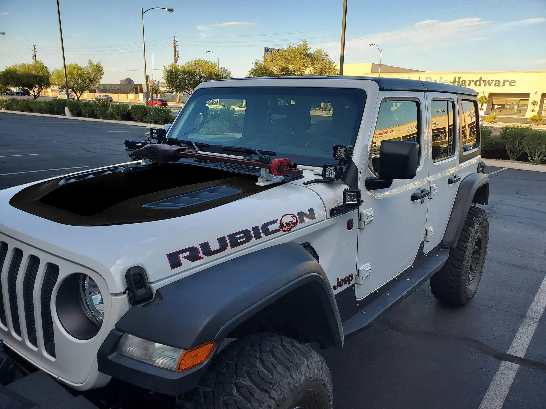 Jeep Wrangler JL Removing Rubicon hood decal? 39C25537-782E-4BCE-9492-DA0B5E36EE3C