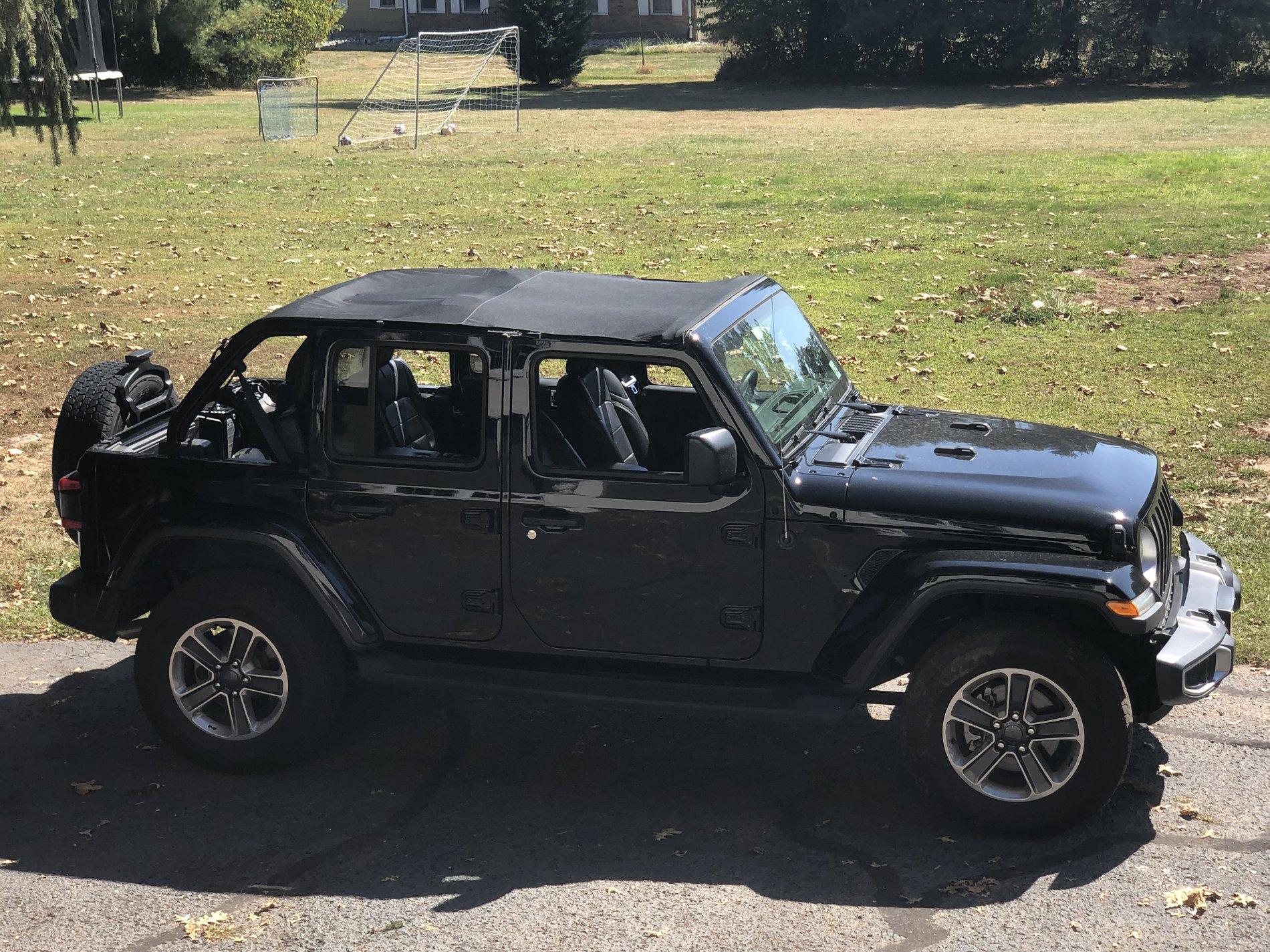 Jeep Wrangler JL JL Bikini Tops? 40561131-B47C-49B7-8288-1044302615CC