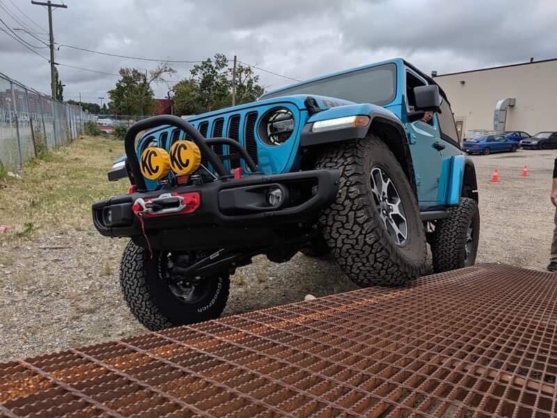 Jeep Wrangler JL Hello from Calgary A2C2040D-B6C6-4A8D-BD90-41A21F49E7A0