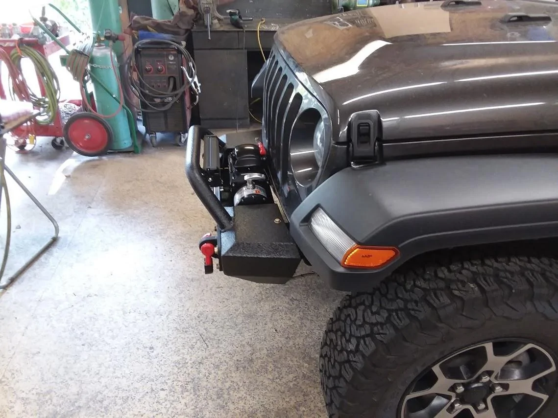 Jeep Wrangler JL DIY winch bumper QoPCr3VUO0Dzto-guPf6leRokrgo-O2B-2JZcVOhFT88U7XTc0CcX2G4aINont2T512guJX1ihcoZPl7gK=w1139-h854