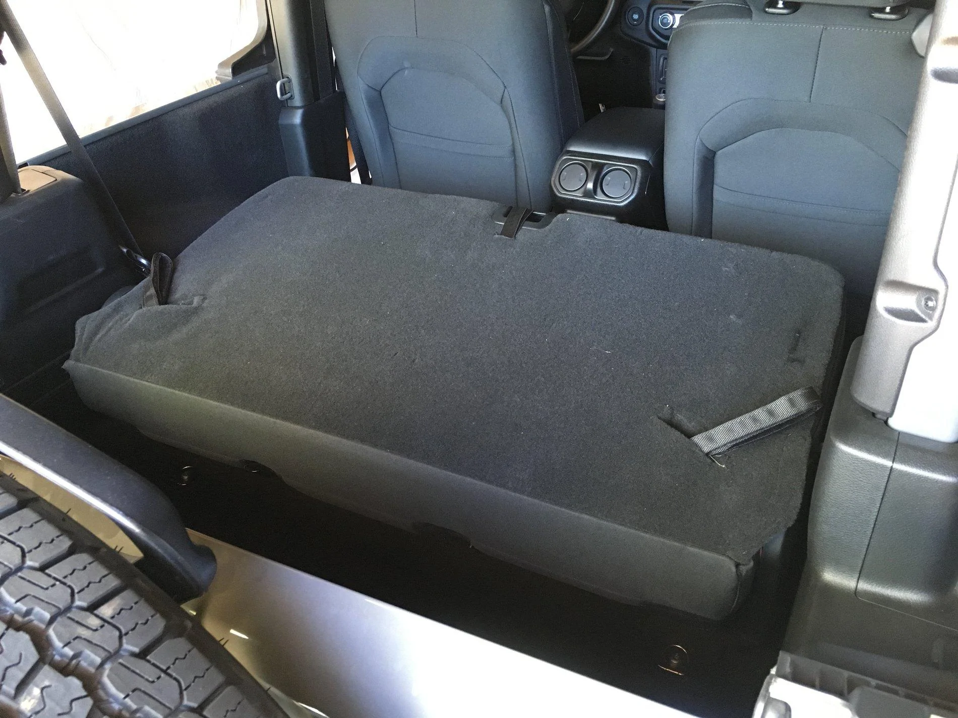 Jeep Wrangler JL 2 Door Rear Seat Mod IMG_1257