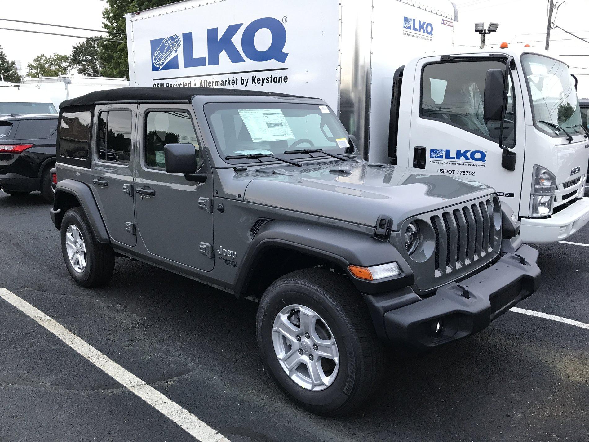Jeep Wrangler JL Sting Grey opinions? IMG_1486.JPG