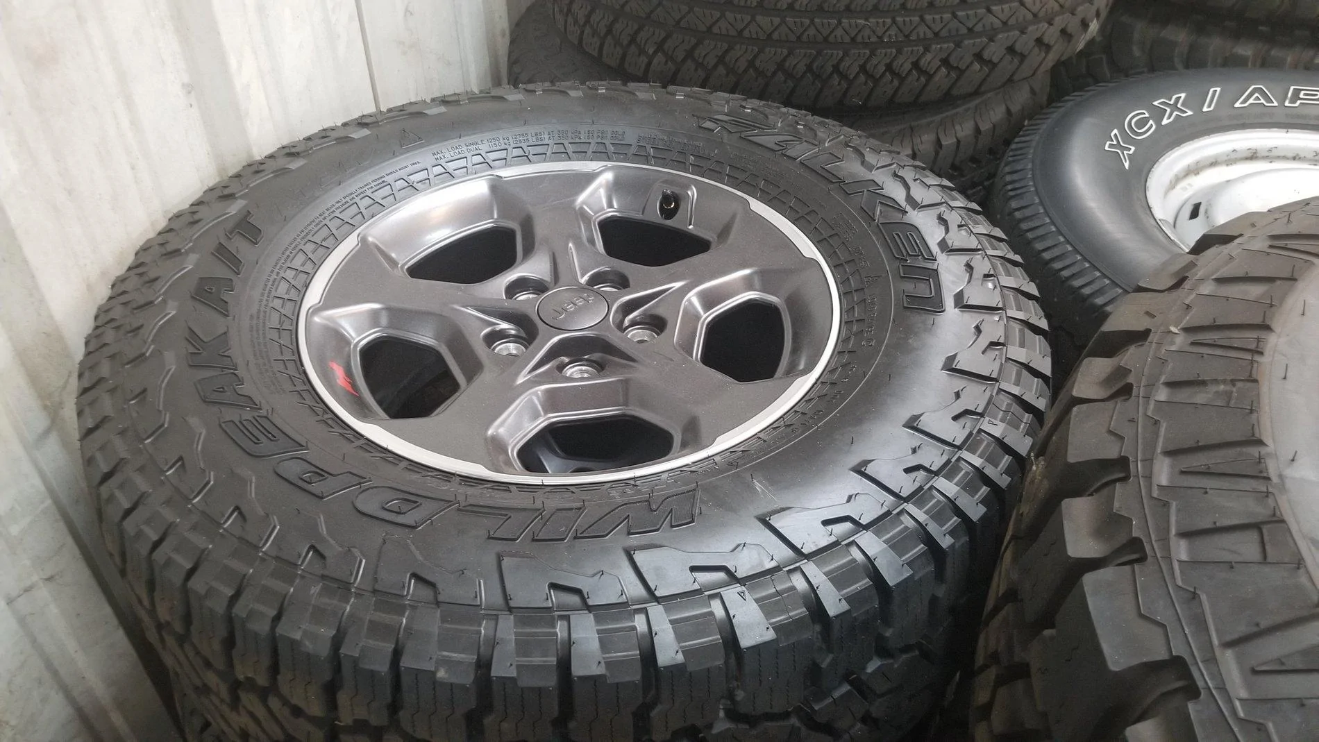 Jeep Wrangler JL JT Rubicon Take Offs 20190914_145554