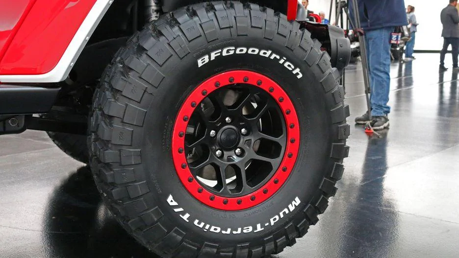 Jeep Wrangler JL Live Pics: Jeep Jeepster Concept jeep-jeepster-concept-5