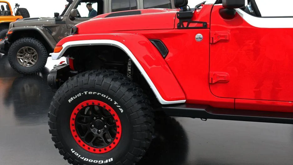 Jeep Wrangler JL Live Pics: Jeep Jeepster Concept jeep-jeepster-concept-33