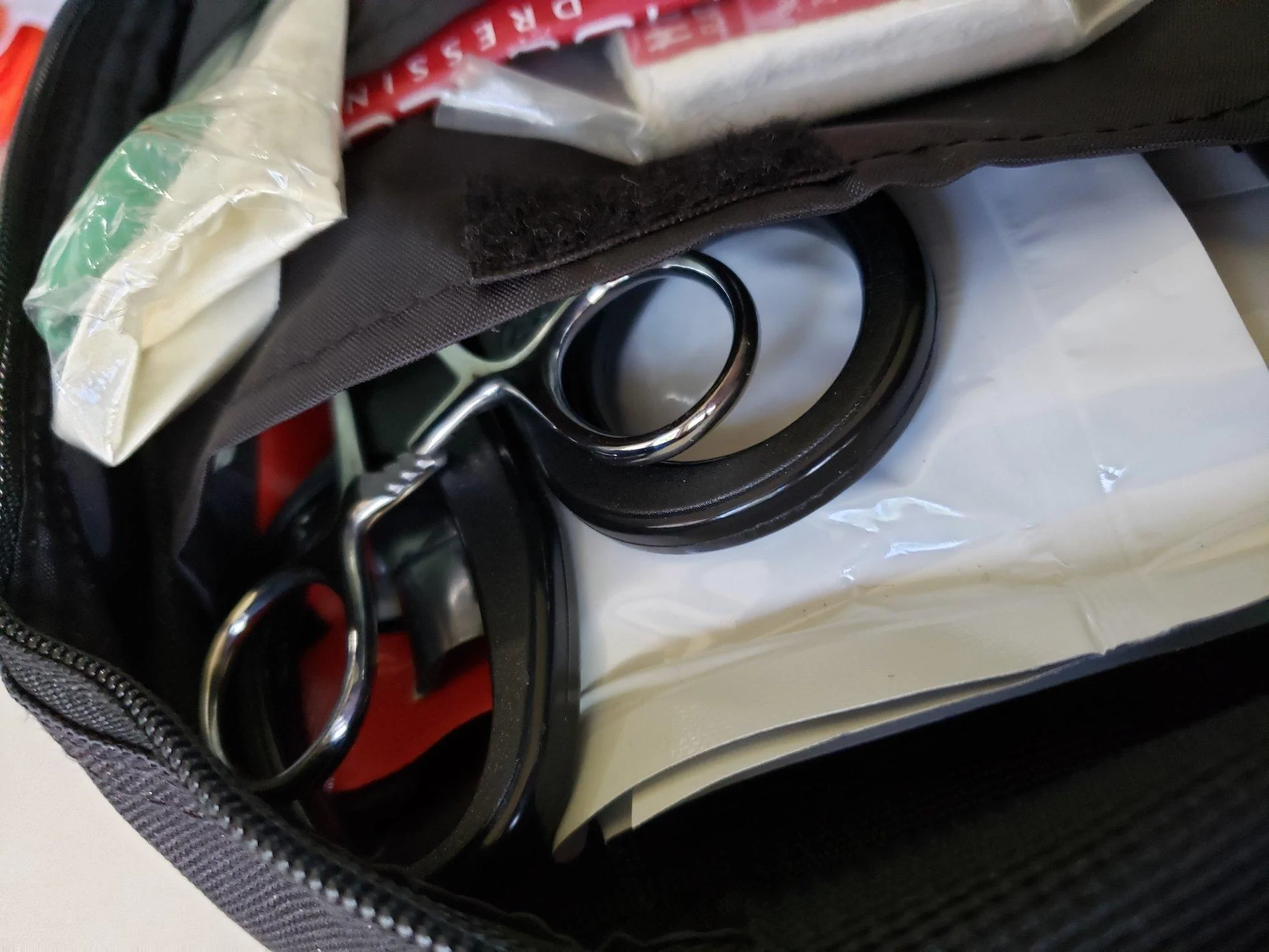 Jeep Wrangler JL Where to store Jeep supplied tool kit? 20190925_113058