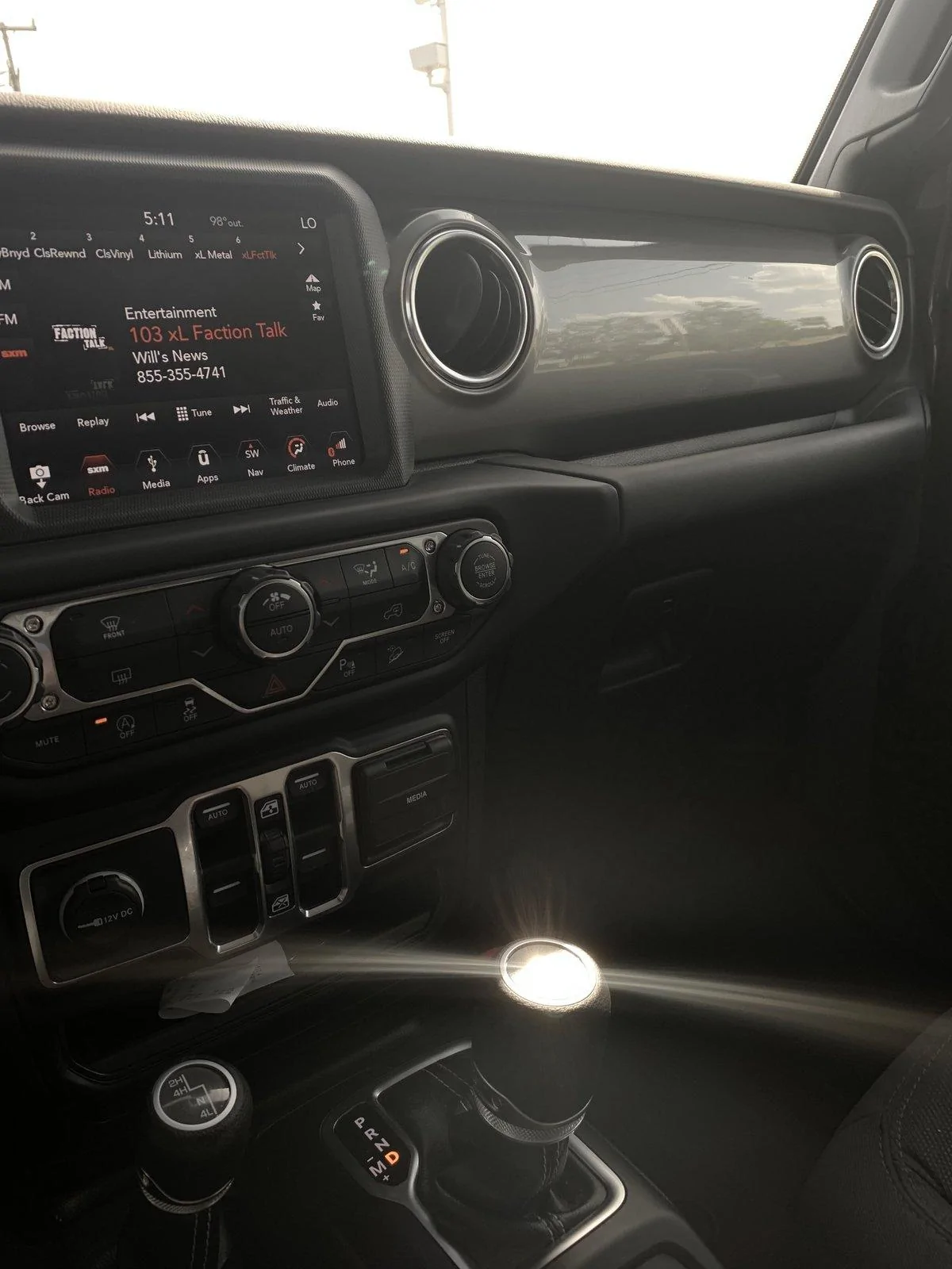 Jeep Wrangler JL Blinded by the Shifter A82D2012-3D6B-4854-B9E1-D10B3DCB3895