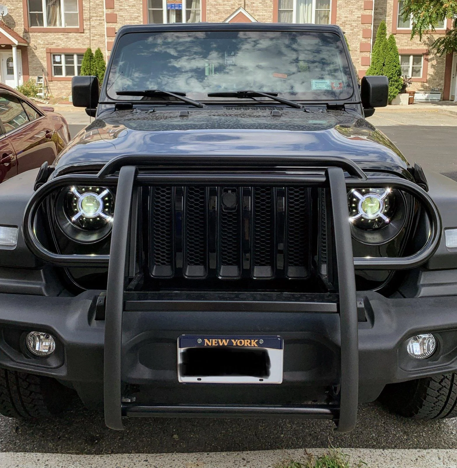 Jeep Wrangler JL Another 9" aftermarket headlight 3DF6F9C2-AB97-4D40-A5F6-16D4BA347D33