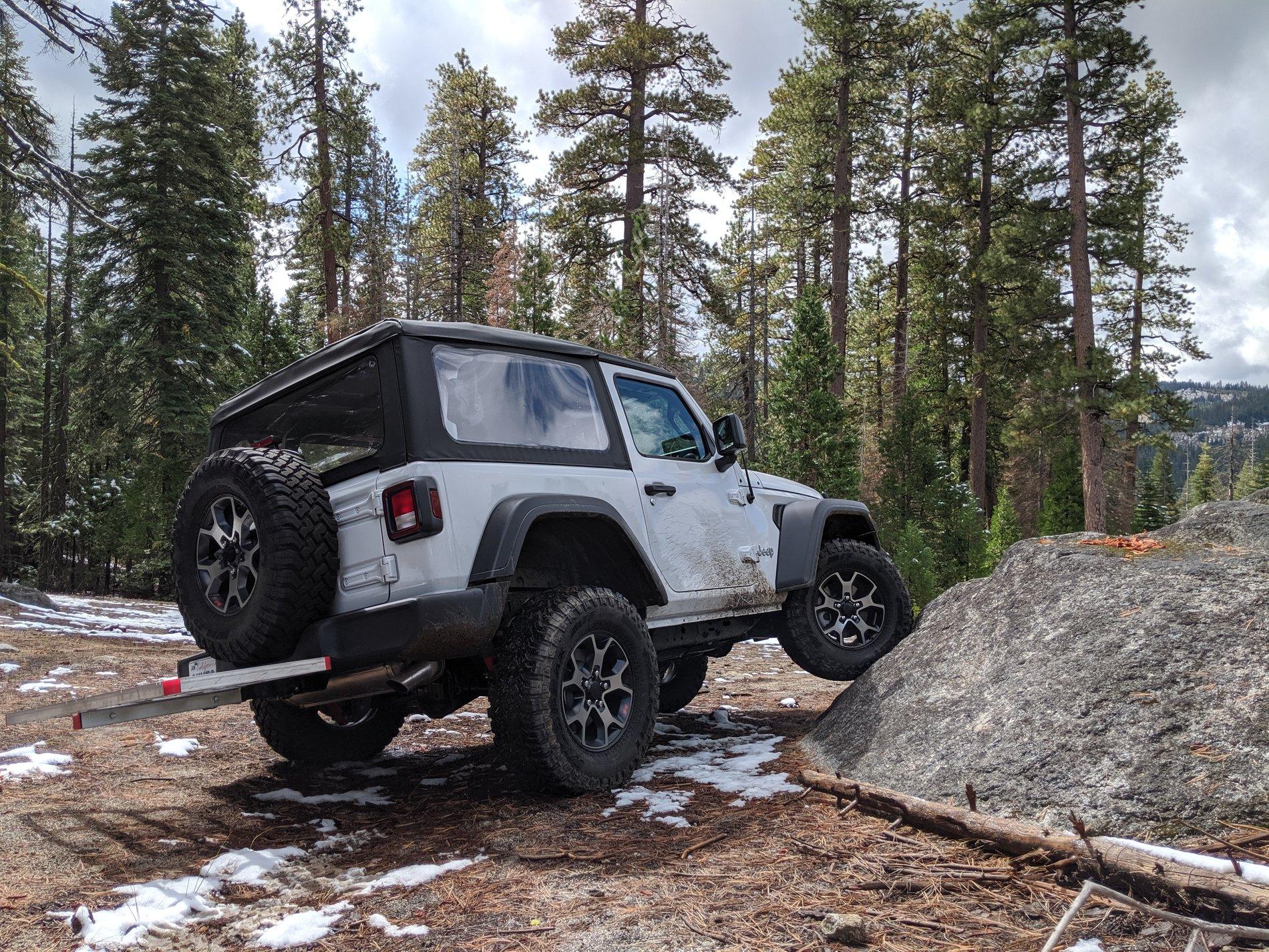 Jeep Wrangler JL Rear cargo baskets IMG_20190929_124424