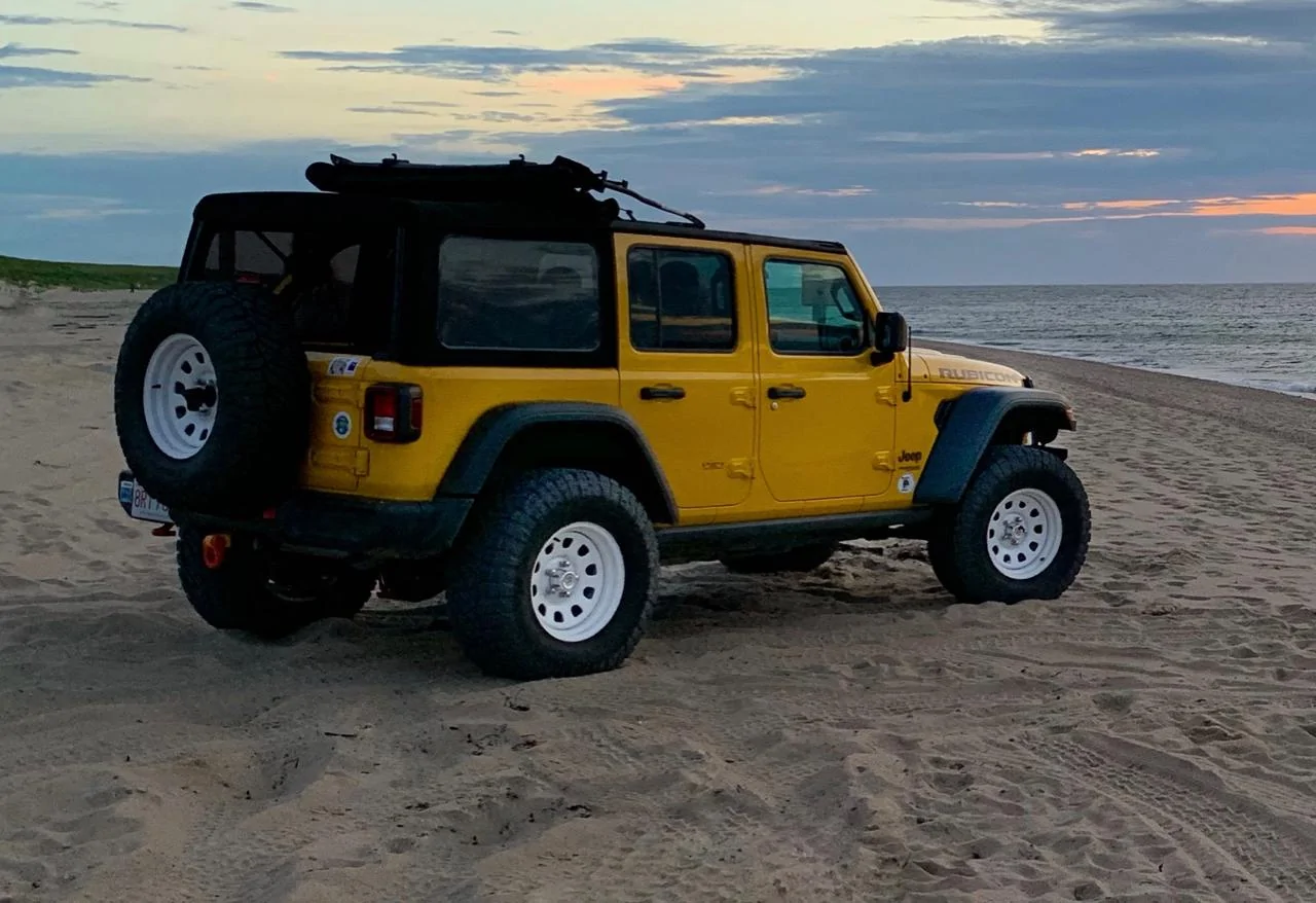 Jeep Wrangler JL Rubicon photos Hella JLUR - 3