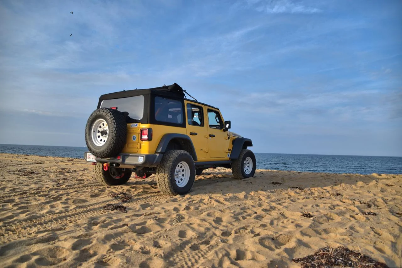 Jeep Wrangler JL Rubicon photos Hella JLUR - 6