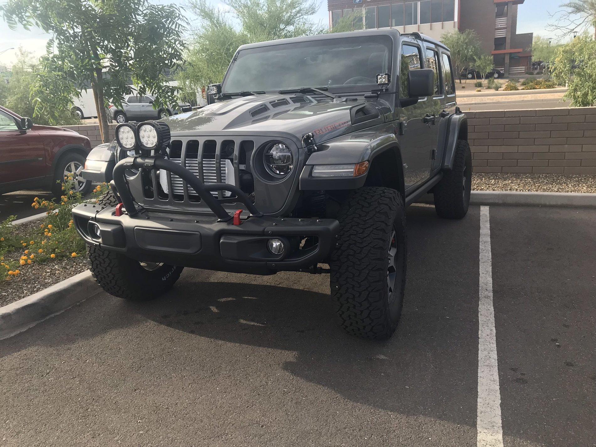 Jeep Wrangler JL Rubicon photos DB239E79-71E8-4483-8C3E-211BC1099338
