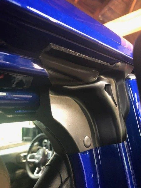 Jeep Wrangler JL Sky One Touch - Normal? IMG_6431