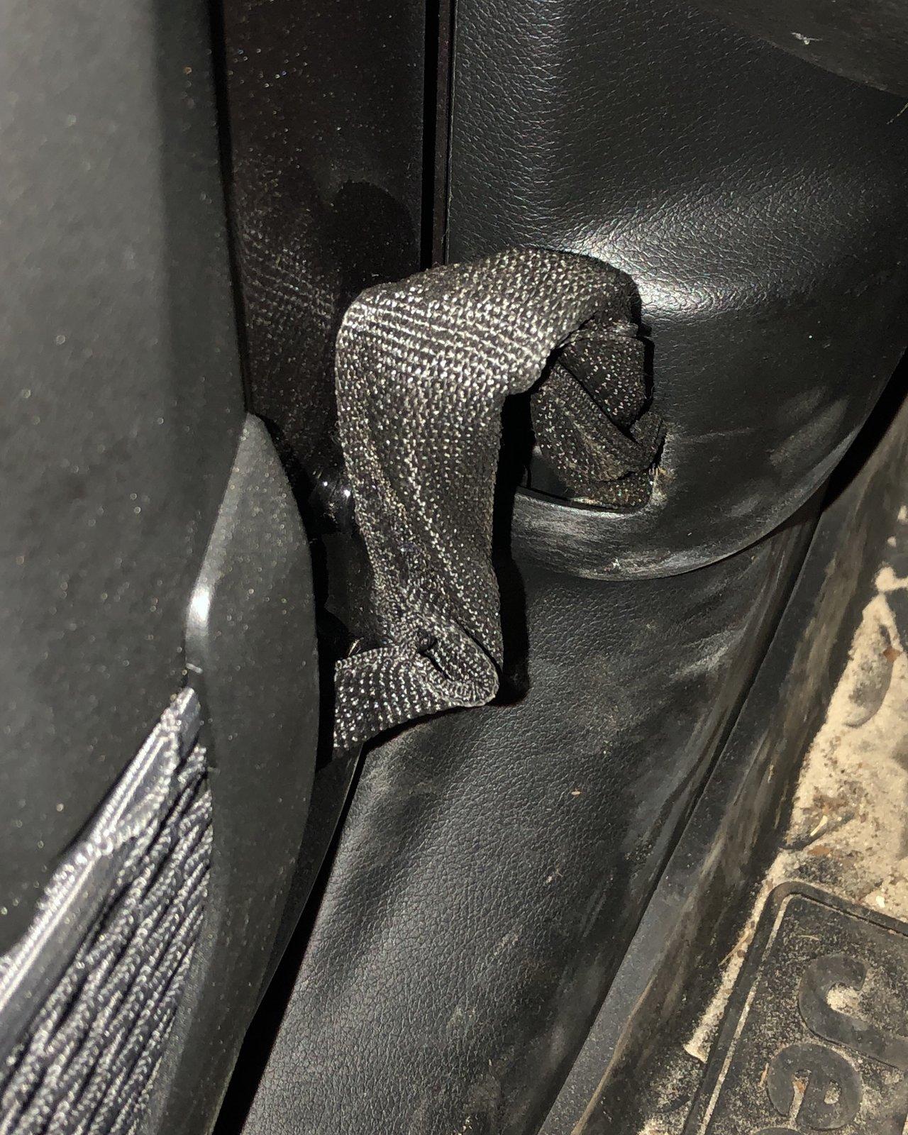 Jeep Wrangler JL Door limiting strap annoying 42B7B321-D60C-4DFD-8B88-FC3C39933966