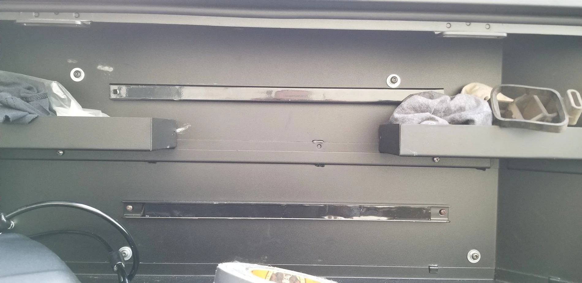 Jeep Wrangler JL Tuffy tailgate lockbox anyone installed on yet? 20191007_185120