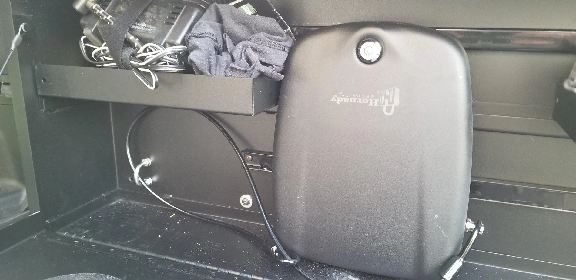 Jeep Wrangler JL Tuffy tailgate lockbox anyone installed on yet? 20191007_185041