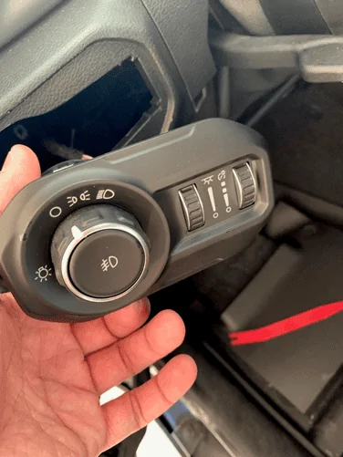 Jeep Wrangler JL 2018 JL Headlight Switch upload_2019-10-7_19-48-0