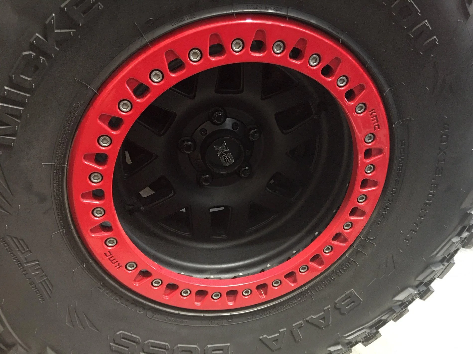 Jeep Wrangler JL KMC XD 229 Machette Crawl Wheels IMG_1164