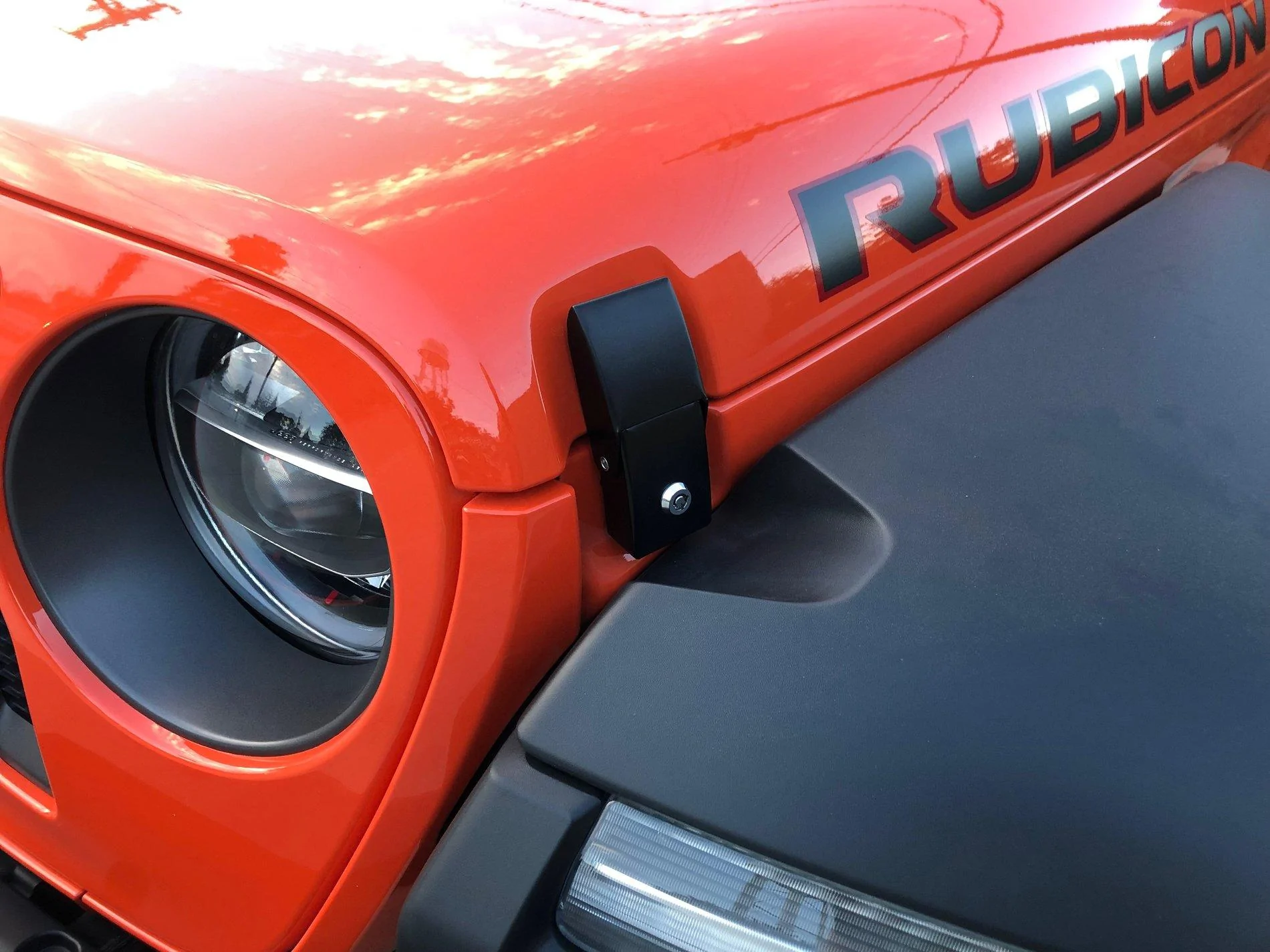 Jeep Wrangler JL Anyone try these Amazon Hood Locks? IMG_0663