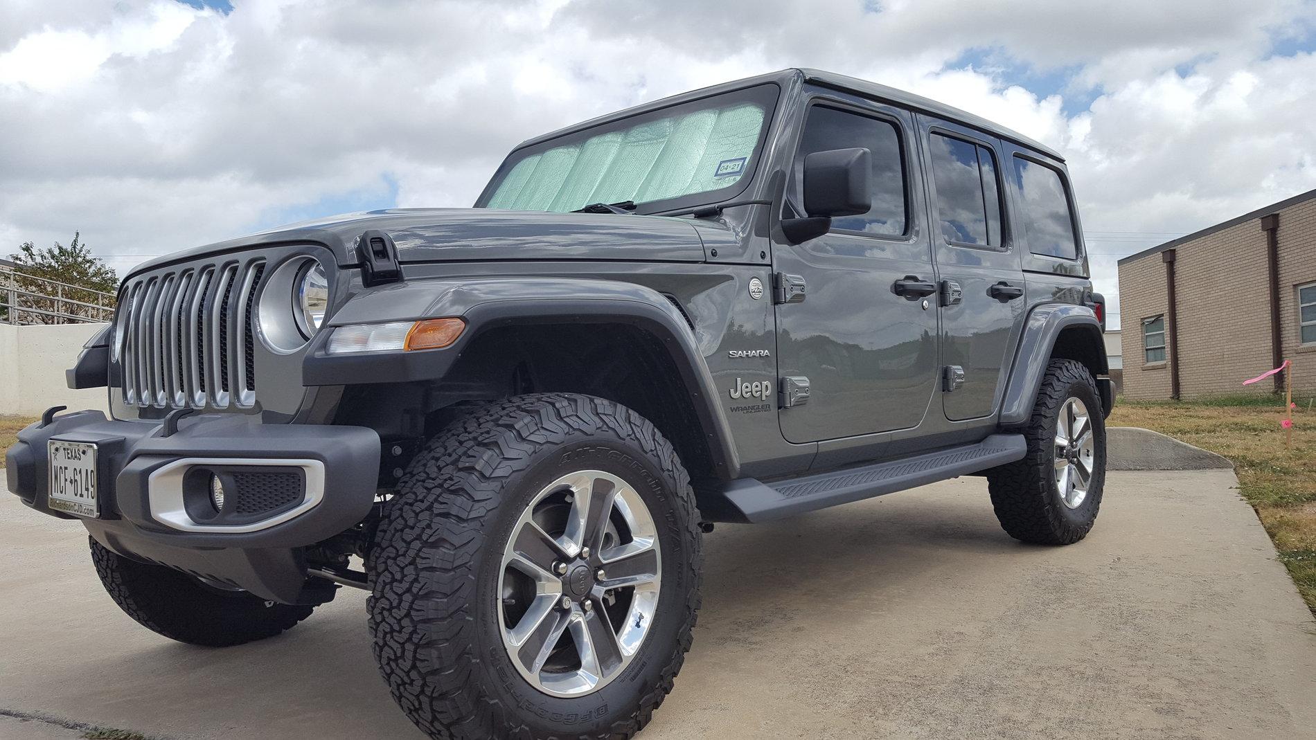 275 70 R18 On Stock Sahara Wheels Page 2 Jeep Wrangler Forums JL 275-70-r18-on-stock-sahara-wheels-page-2-jeep-wrangler-forums-jl