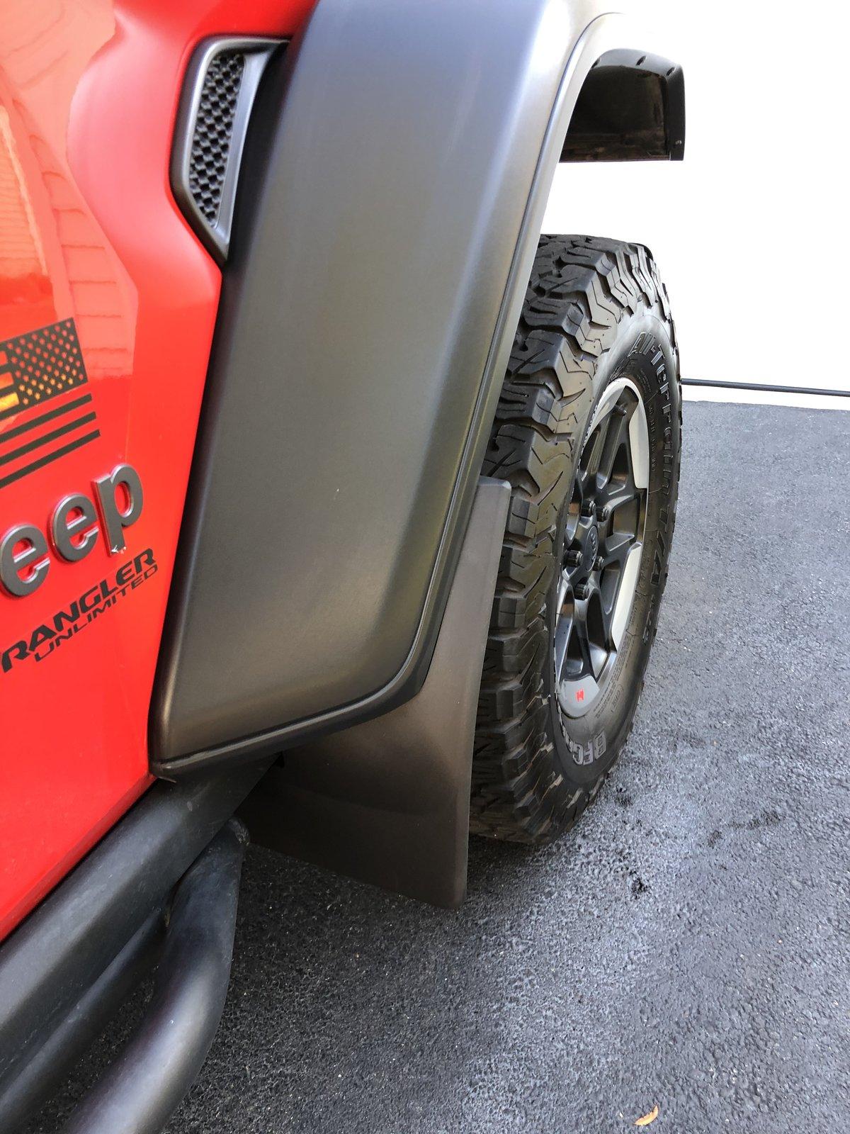 Jeep Wrangler JL Mudflaps and Rubicon Flares? IMG_8448