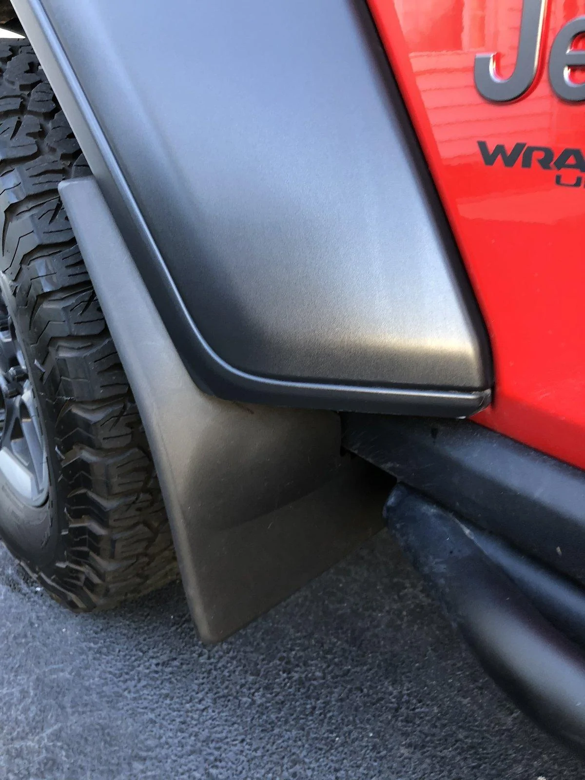 Jeep Wrangler JL Mudflaps and Rubicon Flares? IMG_8462
