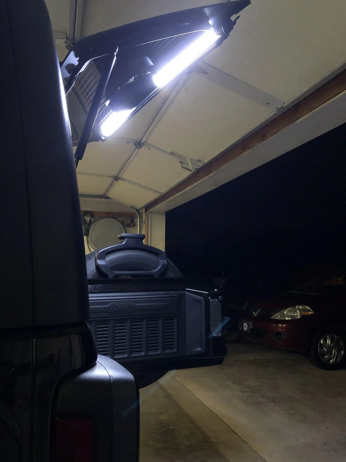 Jeep Wrangler JL Tailgate Brawlee LED light 9DA09E5E-C1AF-47BA-A231-D015BB73043E