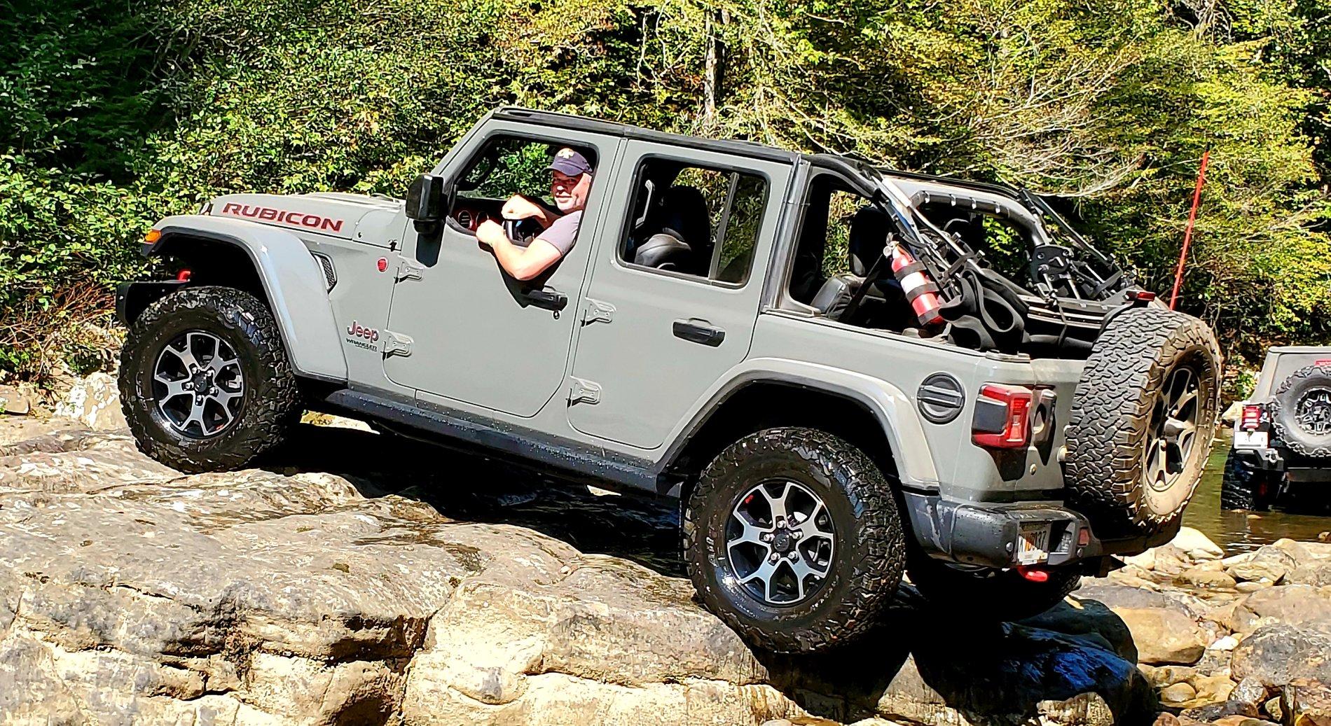 Jeep Wrangler JL JLUR not getting compliments 20191005_140353