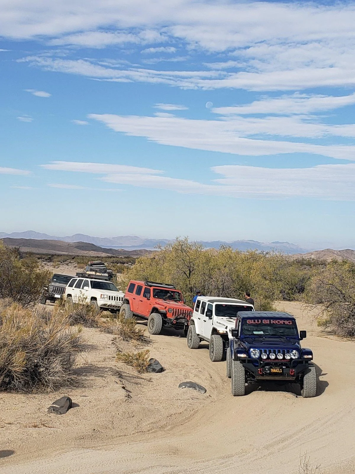 Jeep Wrangler JL Mojave Rd. roll call 20191017_092643
