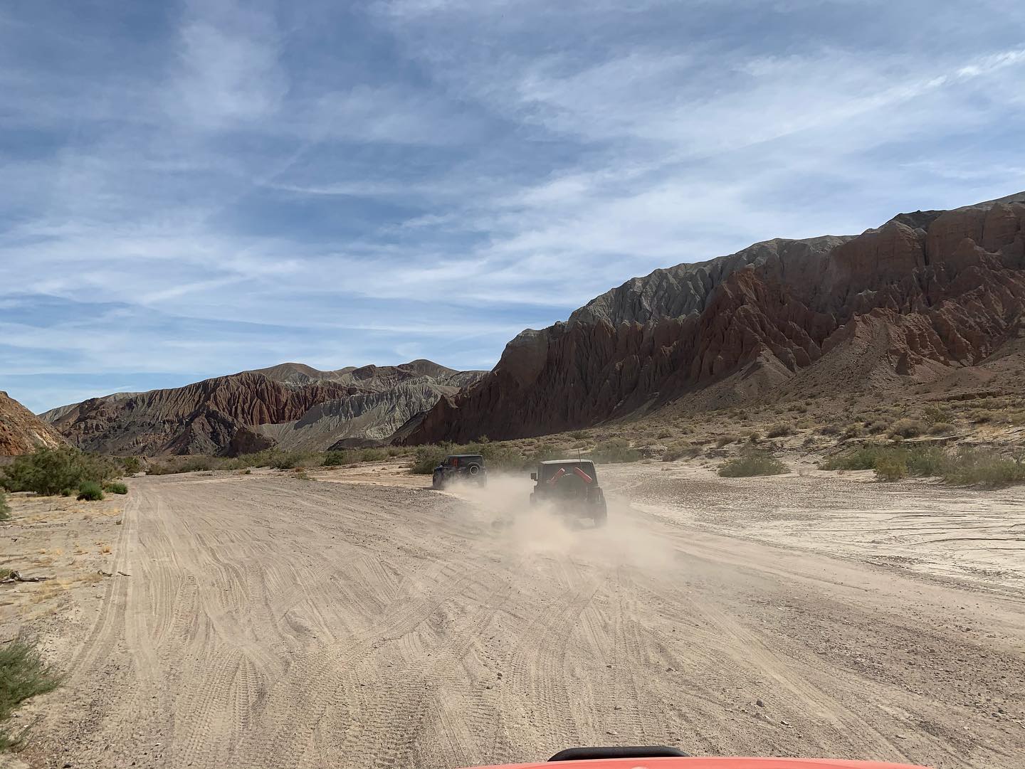 Jeep Wrangler JL Mojave Rd. roll call vv8dXtrujuGMSrRXsPxPzgJOoFWySMS_WFmFvQ7trgnzQ60RfwJ-U1tJxuu5TWKhNrtwFnLLy&_nc_ht=scontent-lax3-2