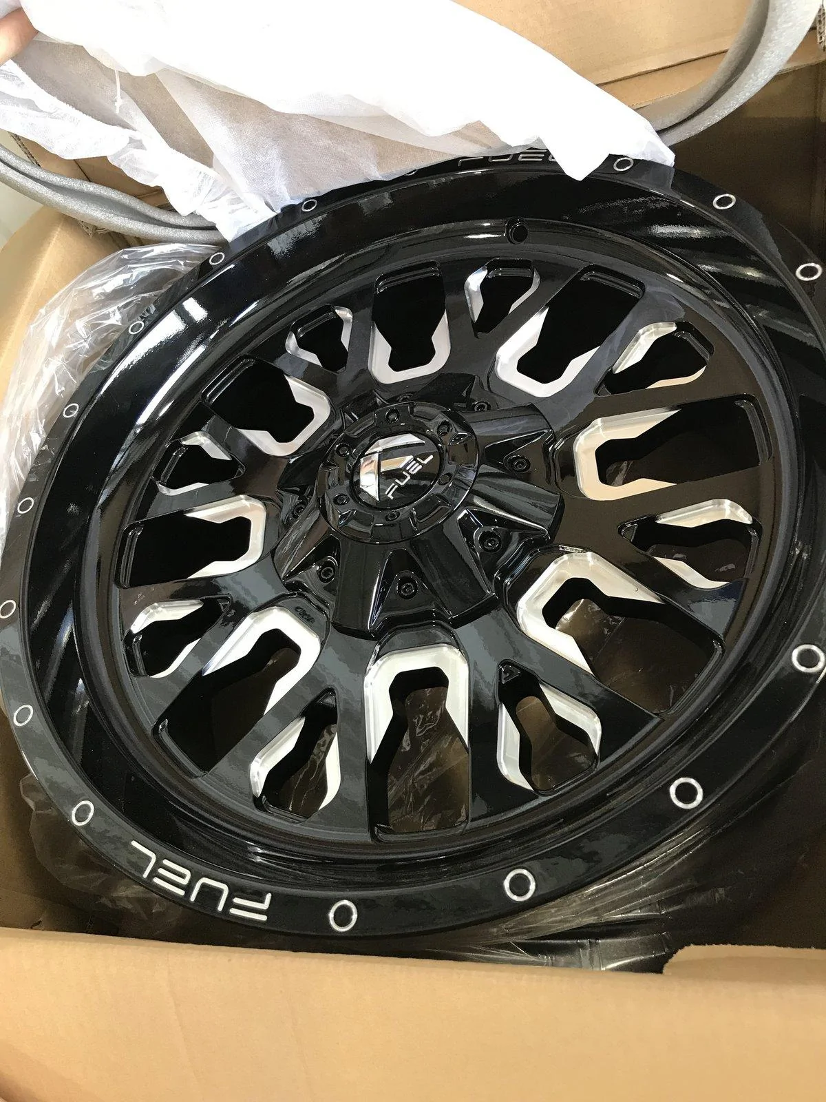 Jeep Wrangler JL Posts Pics Of The Wheels You Cant Stop Dreaming About!! 29DBF7DE-0176-488F-A2E5-2BA50EC4DD82