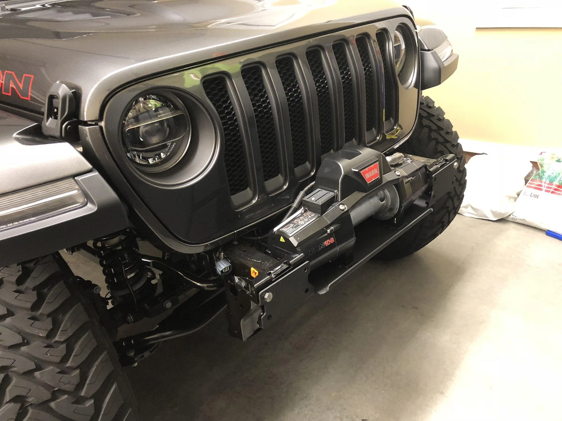 Jeep Wrangler JL Warn Zeon 10S - Mopar Bumper Warning? 1CD53674-006B-469C-887F-5E6277D65F25