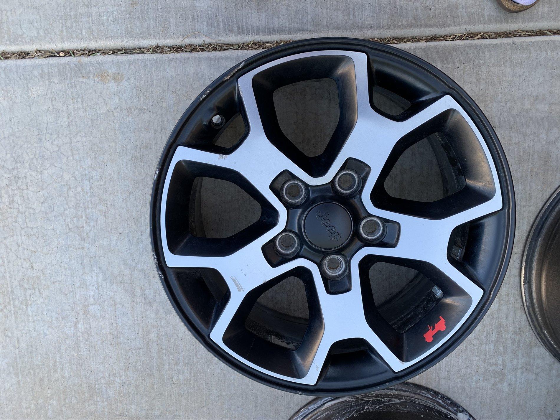 Jeep Wrangler JL 2019 Rubicon Wheels $300 C6AA4FBC-17EC-4040-99F6-A74324255F52