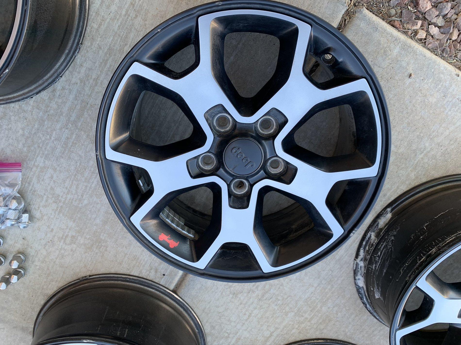 Jeep Wrangler JL 2019 Rubicon Wheels $300 DD88E0BB-82D3-4554-B6E2-276806C014EF