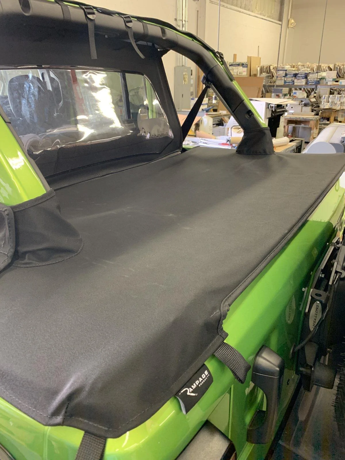 Jeep Wrangler JL JL Bikini Tops? Tonneau_Windbreaker_PLUSRetainerBar