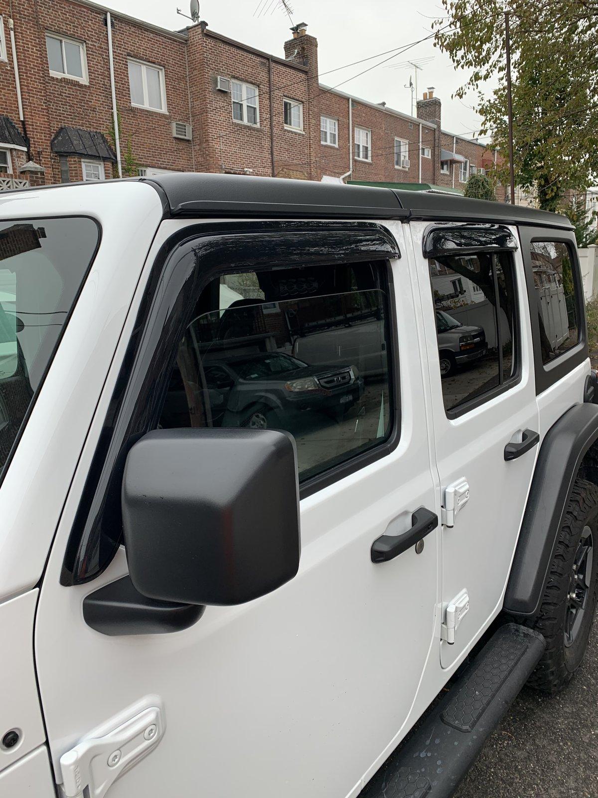 Jeep Wrangler JL Window rain guards 28D90884-33DD-4D94-8B2F-161BCDF432F2