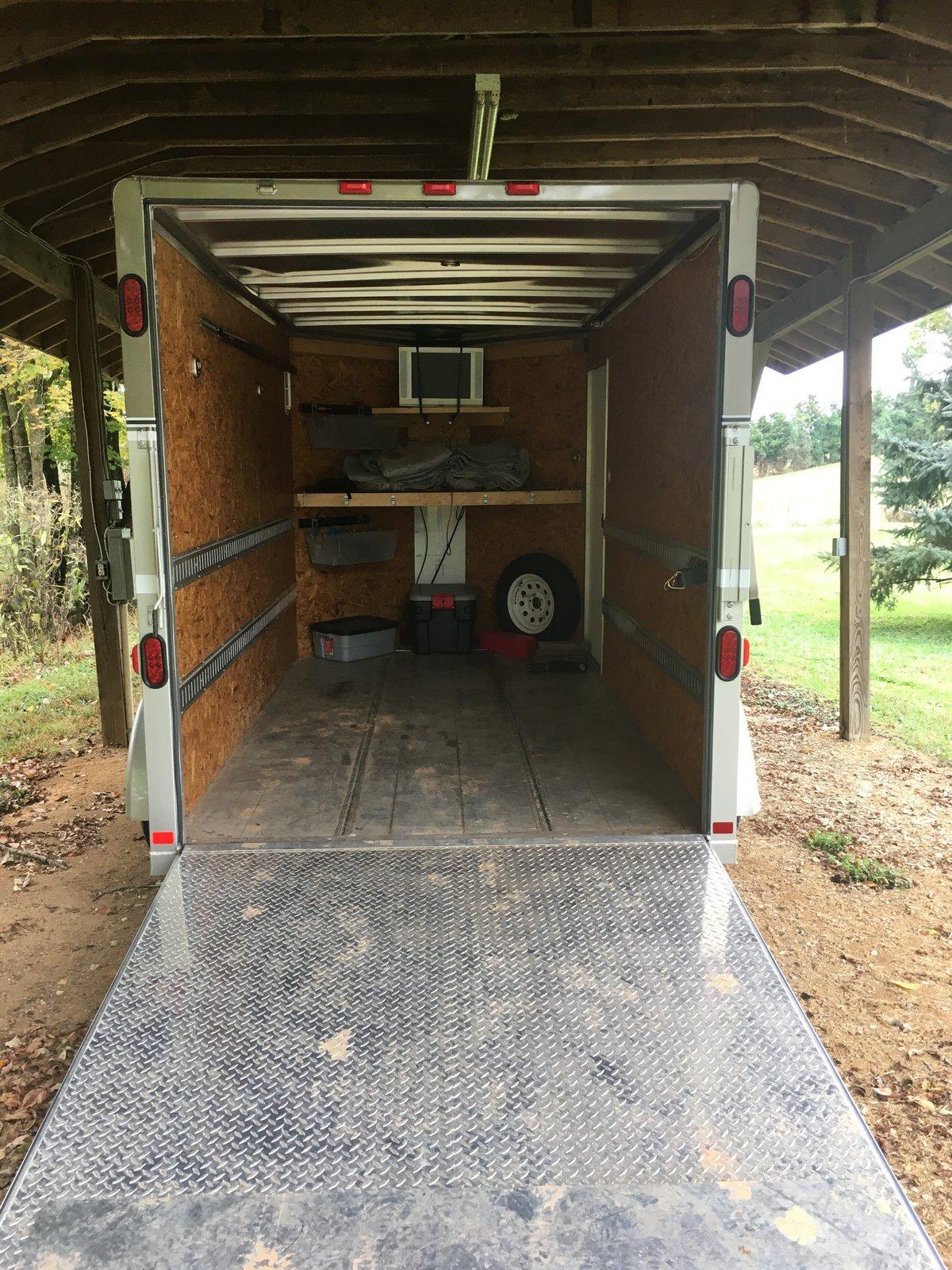 Jeep Wrangler JL Featherlite Trailer 5B735BFE-A775-42B7-96AB-EFC1796C18D2