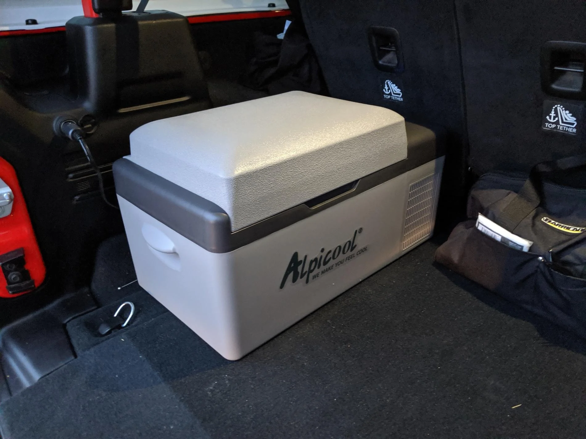 Jeep Wrangler JL 12V Fridge & freezer umMX3Is