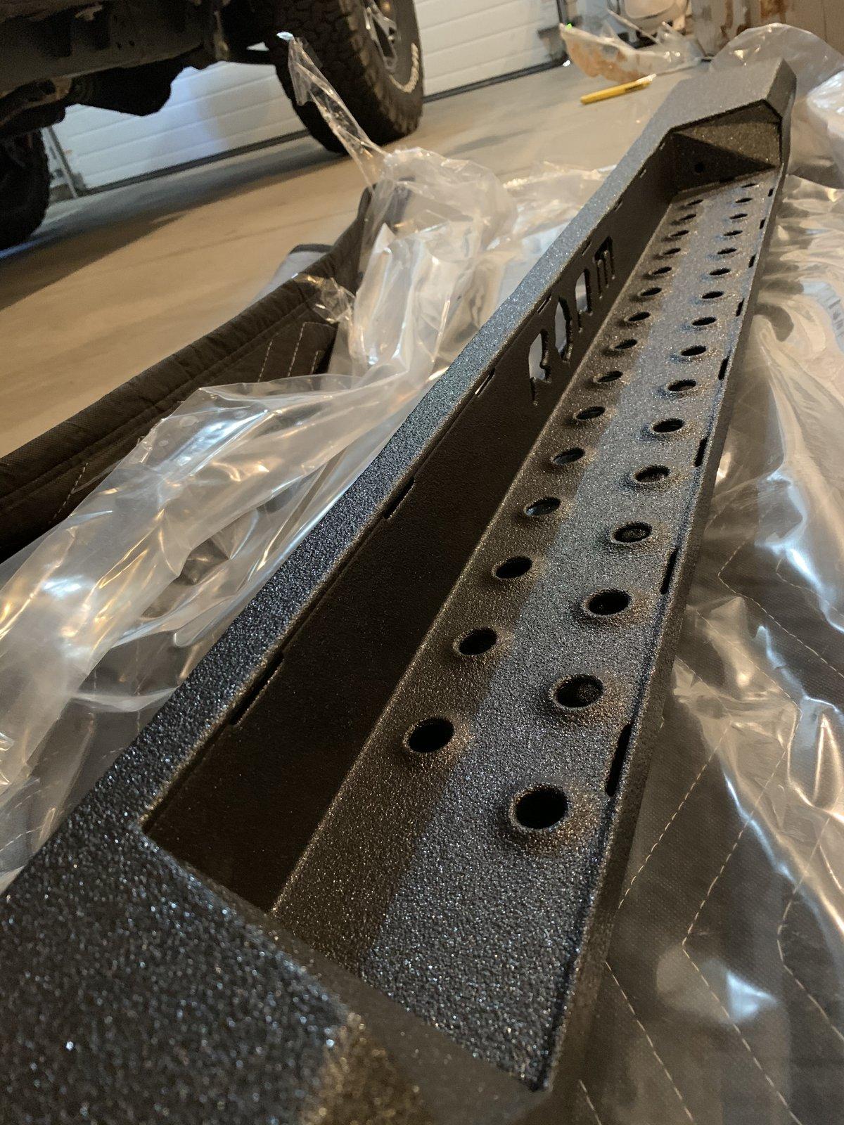 Jeep Wrangler JL ROAM Side Steps Install F71A986E-006E-4DDF-9FDE-871FF75EF40B