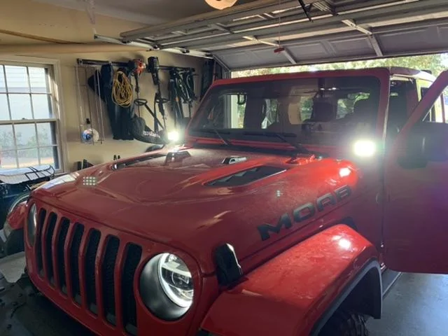 Jeep Wrangler JL Extra switch on A pillar lights. 7C72EFF4-A7C5-4756-8A2C-5AA889CE924D