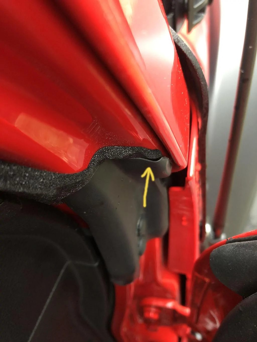 Jeep Wrangler JL WATER LEAK UNDER DASH - DRIVER SIDE passenger sid