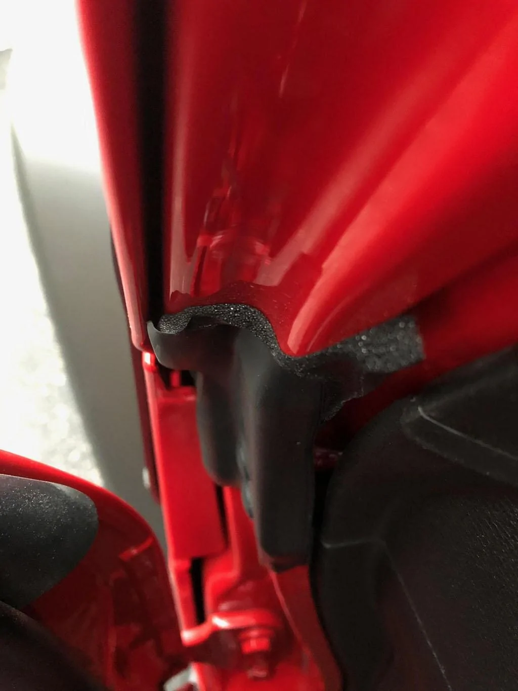 Jeep Wrangler JL WATER LEAK UNDER DASH - DRIVER SIDE driver sid