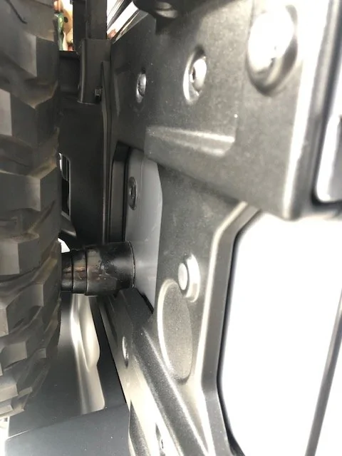 Jeep Wrangler JL Extending the spare tire bump stops IMG_6696