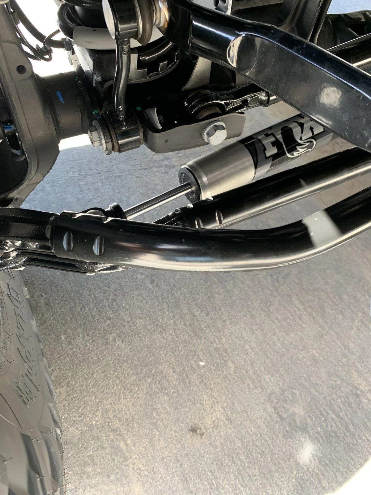 Jeep Wrangler JL Fox 2.0 IFP Steering stabilizer Like new F699EF73-8A3F-4495-9BA4-F61E7D74805C