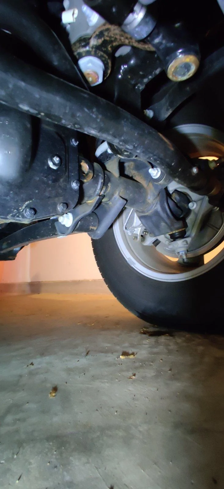 Jeep Wrangler JL Rust underneath new-ish 2dr JL19 IMG_20191031_070959-1