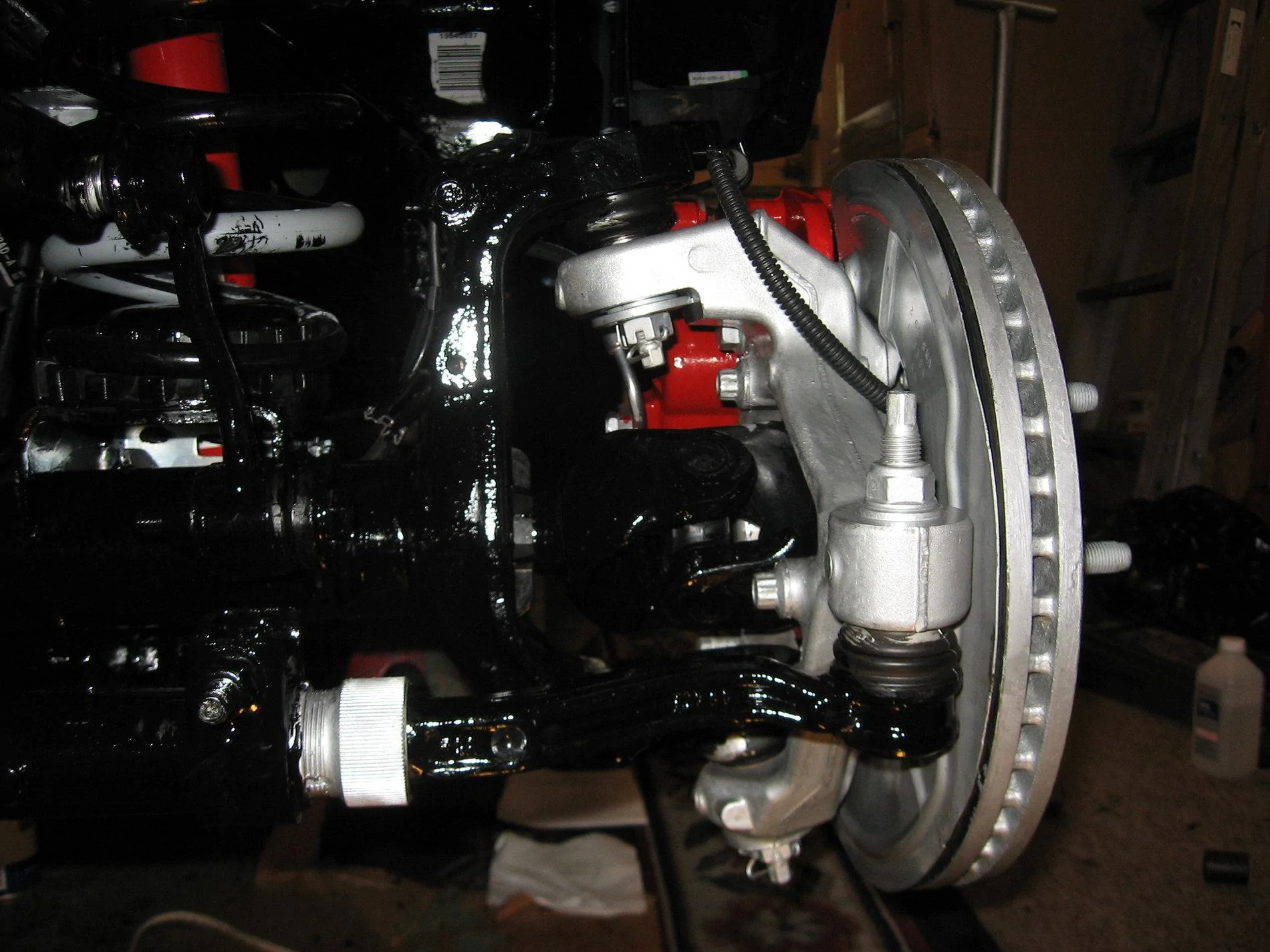 Jeep Wrangler JL Rust underneath new-ish 2dr JL19 IMG_1503