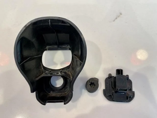 Jeep Wrangler JL Need Backup camera bezel. EFDAA982-2276-41DA-AD0E-26E2FFC3B626
