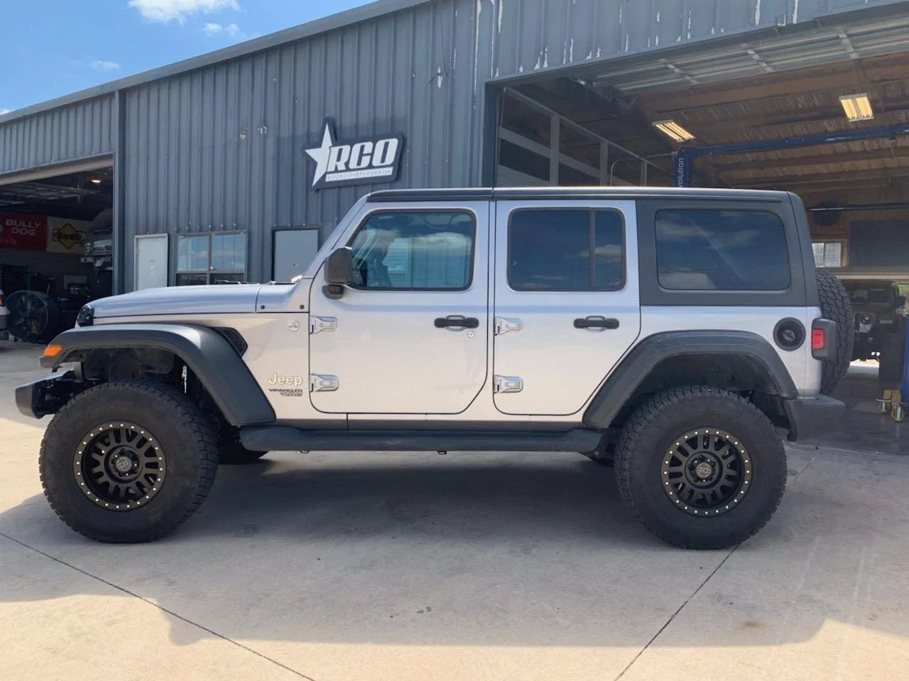 Jeep Wrangler JL Dwayne's Sport Journal 76186352_1382576435252428_142973328070541312_n